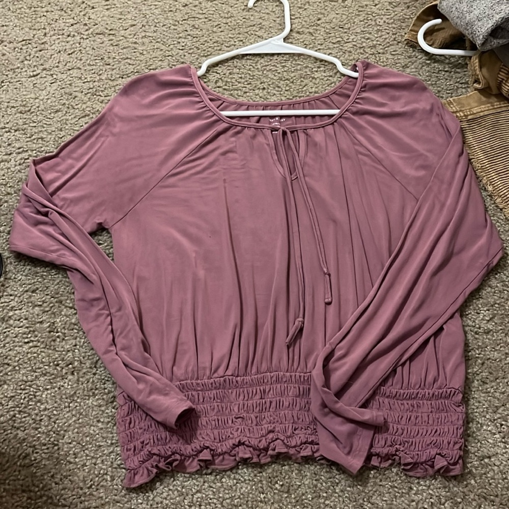 American eagle women’s long sleeve tshirt